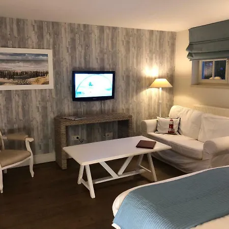 Bed & Breakfast Het Zilte Zand - Luxe Ontbijt - Gratis Parking - Westende Middelkerke Exterior foto